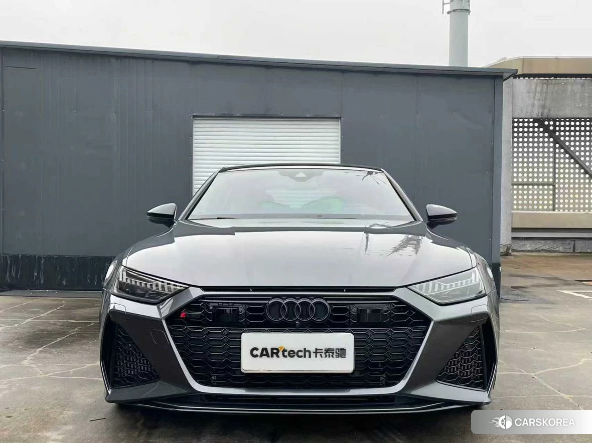 Audi RS 7 2021 Темно-серый из Китая, фото 2