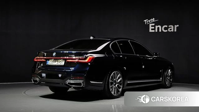 BMW 7 Series (G11) id 4899606 из Кореи 11