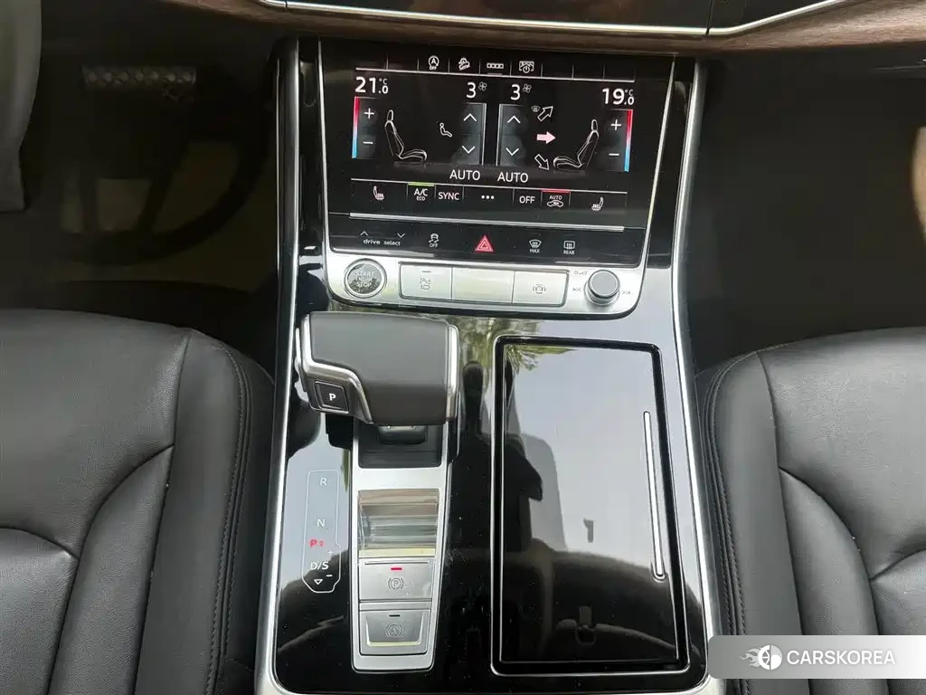 Audi Q7 id 4578358 из Китая 12