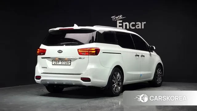 Kia The New Carnival id 3682400 из Кореи 12