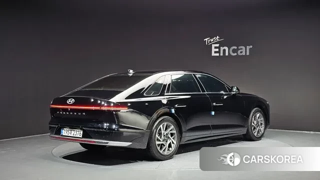 Hyundai Grandeur (GN7) id 3523439 из Кореи 12