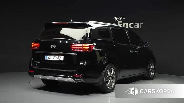 Kia The New Carnival id 4483286 из Кореи 12