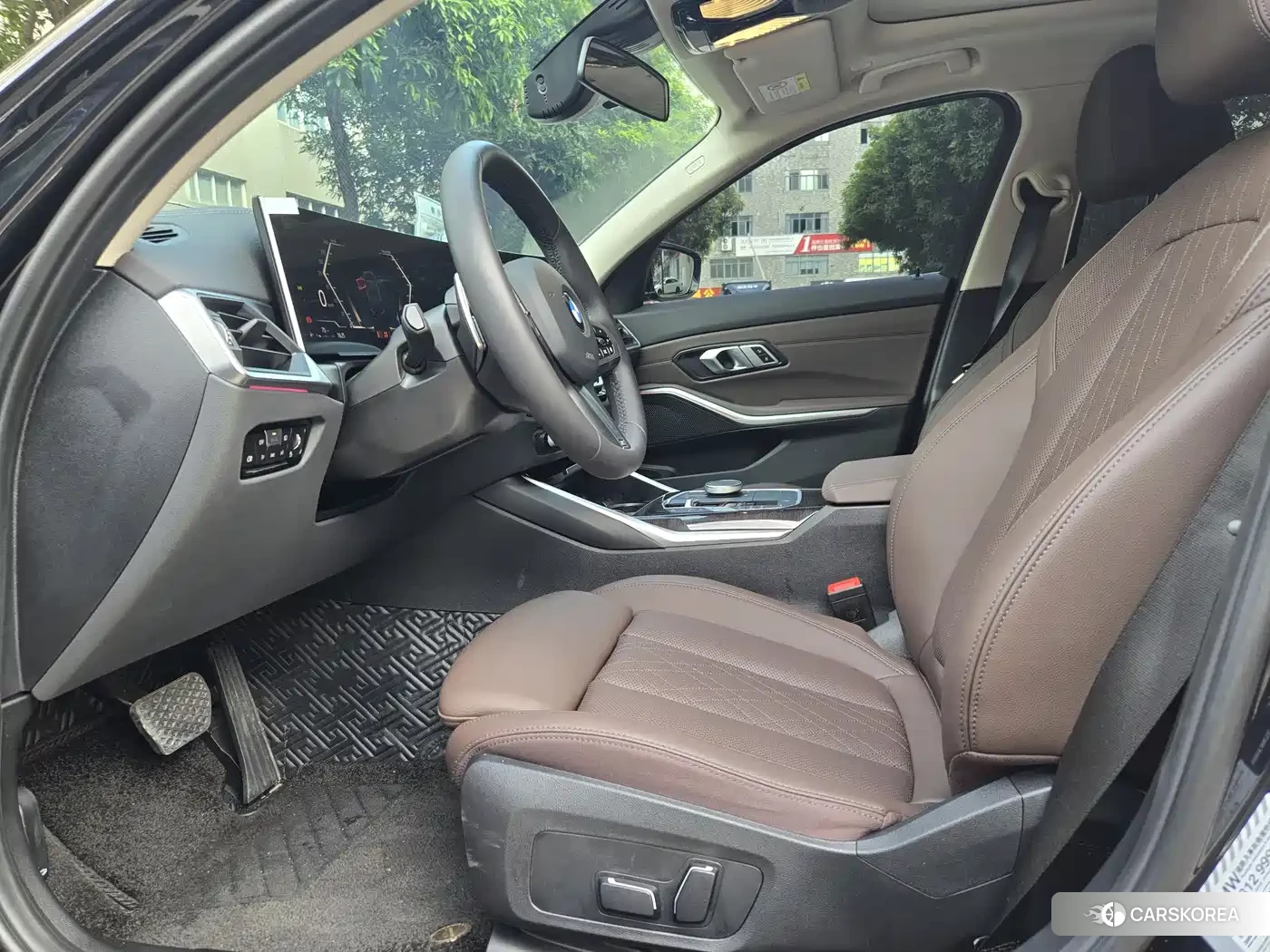 BMW 3 series 2024 Черный из Китая, фото 3