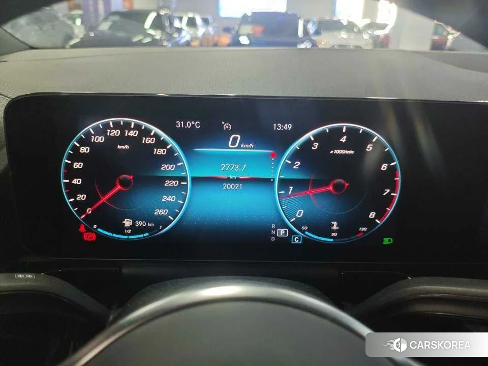 Mercedes-Benz GLA 2021 Красный из Китая, фото 4