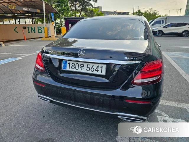 Mercedes-Benz E-Class W213 id 4448352 из Кореи 7
