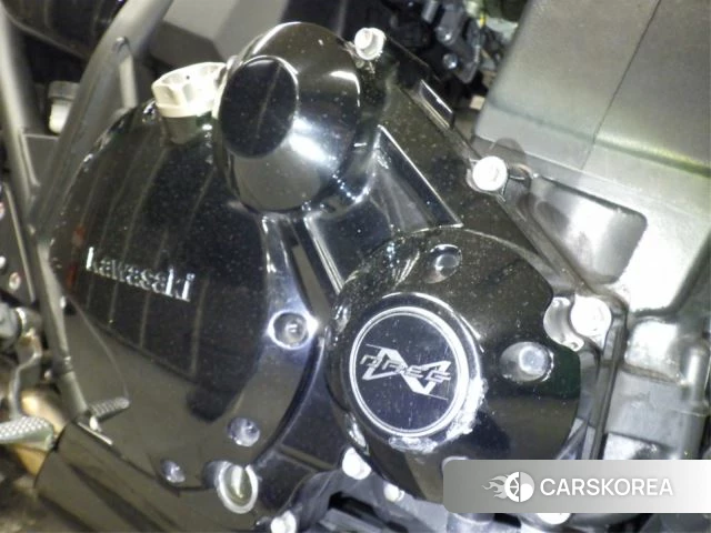 Engine photo