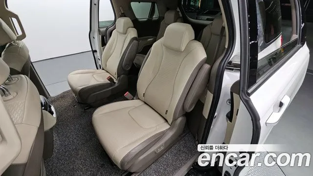 Kia Carnival 4th generation id 2699440 из Кореи 12