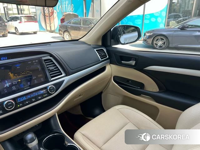 Toyota Highlander id 4262488 из Китая 12
