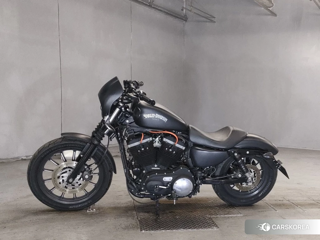 Проданный Harley-Davidson Sportster XL883N 2012 из Японии, фото 2