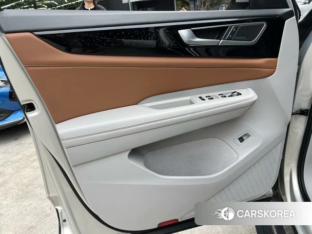 Volkswagen Tourang id 4273356 из Китая 12