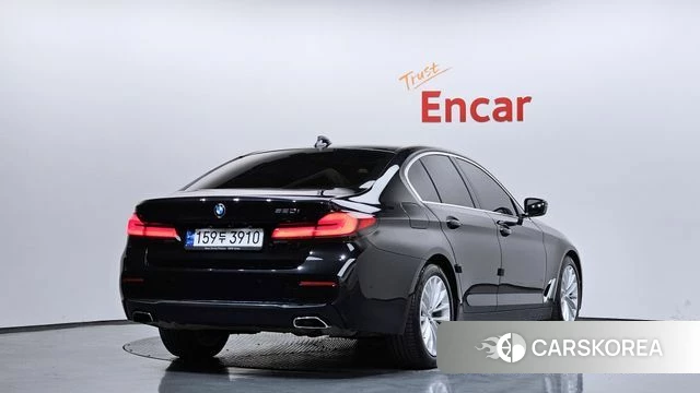 BMW 5 Series (G30) id 3953491 из Кореи 12