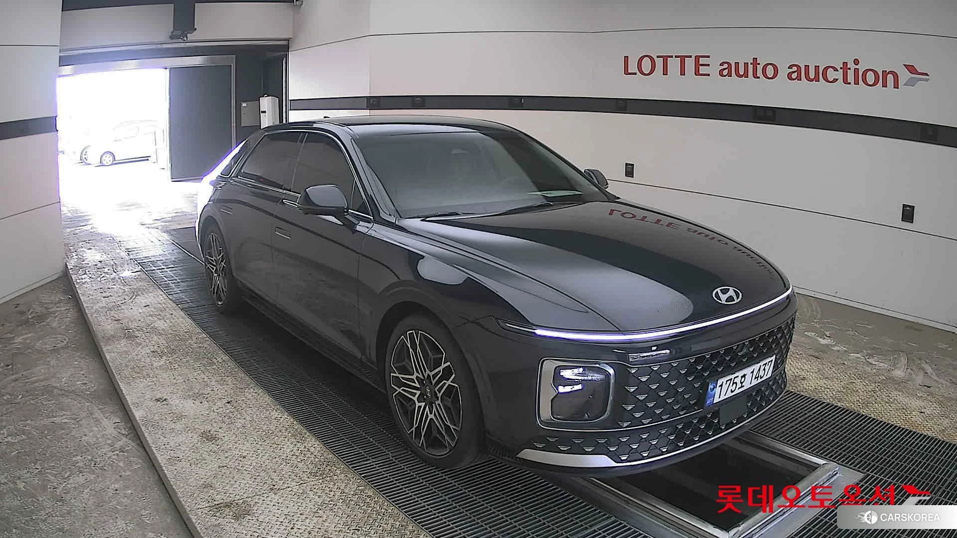 Hyundai Grandeur Hybrid id 3882106 из Кореи 12