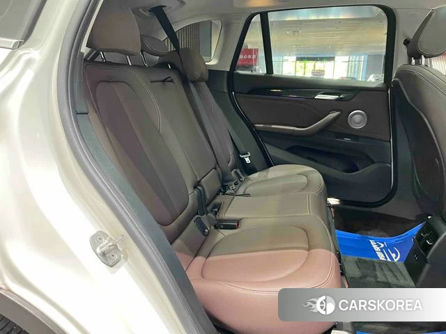 BMW X1 id 4353802 из Китая 12