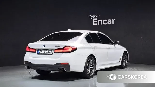 BMW 5 Series (G30) id 3675299 из Кореи 12