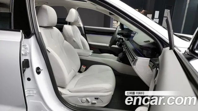 Hyundai Grandeur Hybrid (GN7) id 2664703 из Кореи 12