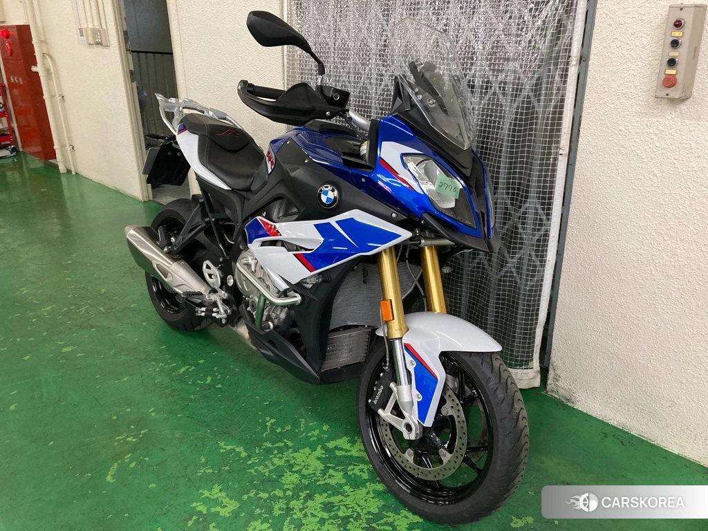 Проданный BMW S1000XR 2018 из Японии, фото 2
