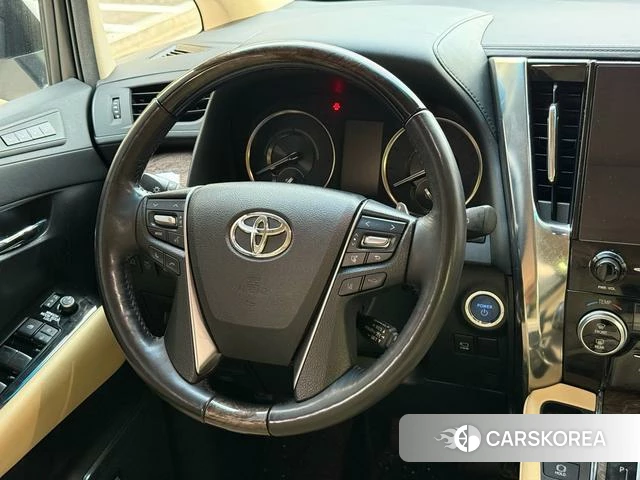 Toyota Elfa 2023 Белый из Китая, фото 2