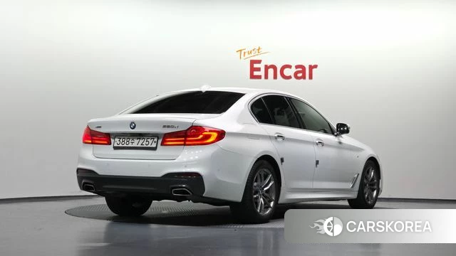 BMW 5 Series (G30) id 4873651 из Кореи 12