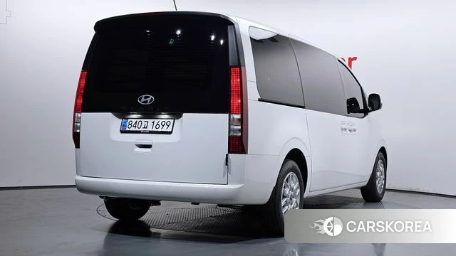Hyundai Staria id 4527950 из Кореи 12