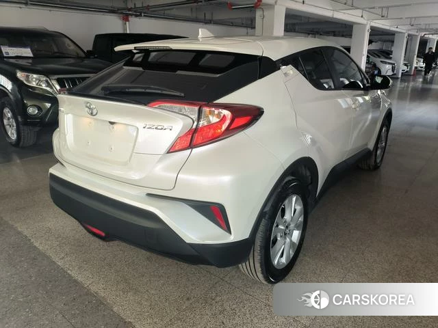 Toyota IZOA 2021 Белый из Китая, фото 2