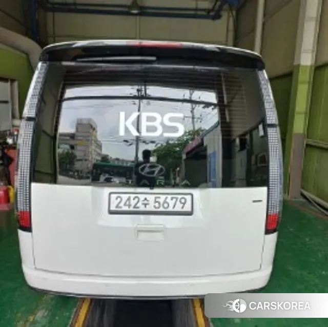 Hyundai Staria 2021 Белый из Кореи, фото 2