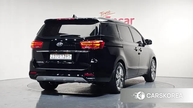 Kia The New Carnival id 3494575 из Кореи 12