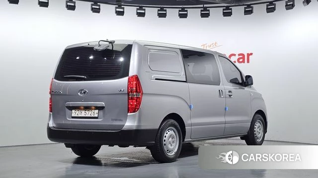 Hyundai The New Grand Starex id 4330911 из Кореи 12