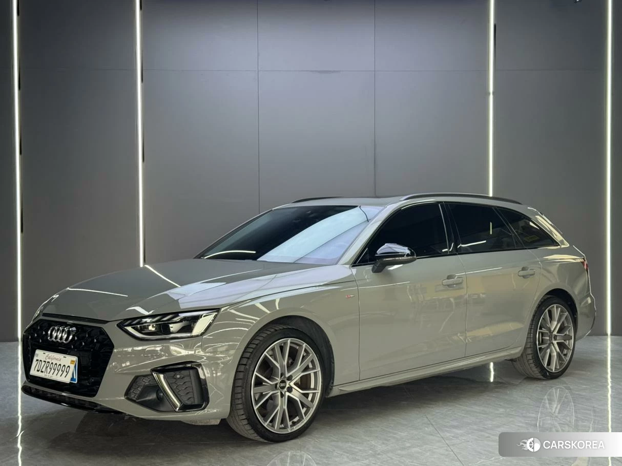 Audi A4 (import) 2021 Серебристо-серый из Китая, фото 3