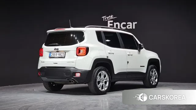 Jeep Renegade id 3611605 из Кореи 12