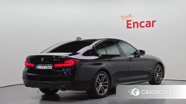 BMW 5 Series (G30) id 3507807 из Кореи 12