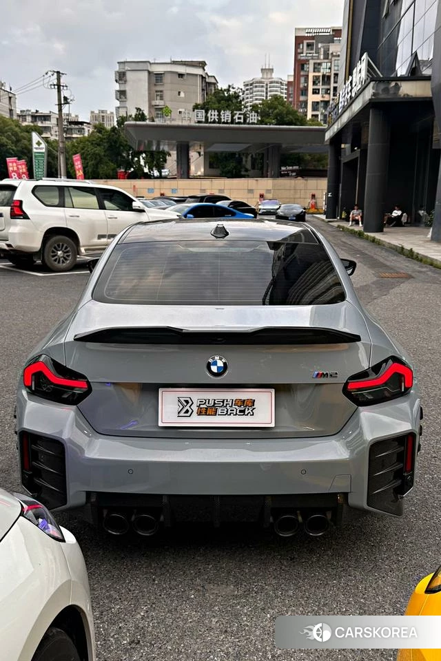 BMW M2 2025 Серебристо-серый из Китая, фото 4