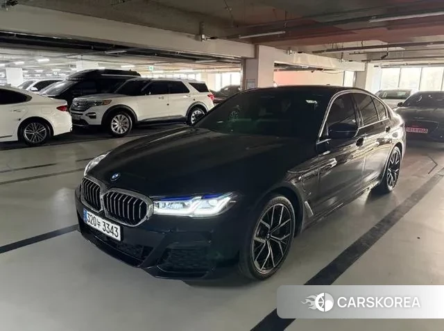 BMW 5 Series (G30) id 3433465 из Кореи 10