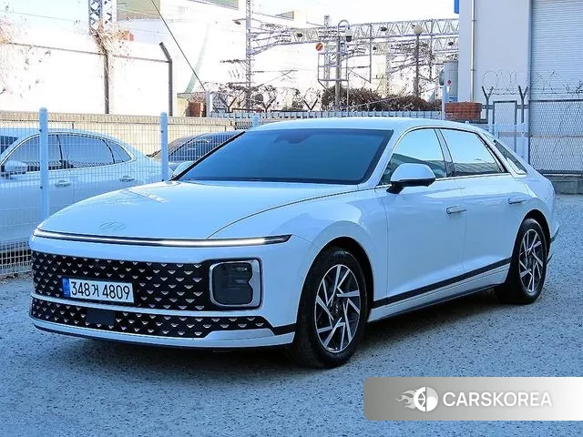 Hyundai Grandeur (GN7) id 3437382 из Кореи 12