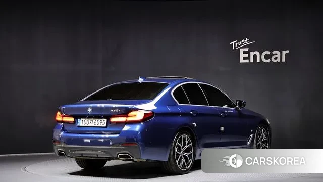 BMW 5 Series (G30) id 3335488 из Кореи 12