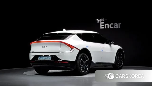 Kia EV6 id 3432685 из Кореи 12