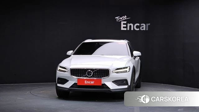 Volvo V60 Cross-Country 2nd Generation id 4853522 из Кореи 12
