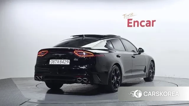 Kia Stinger id 3778551 из Кореи 12