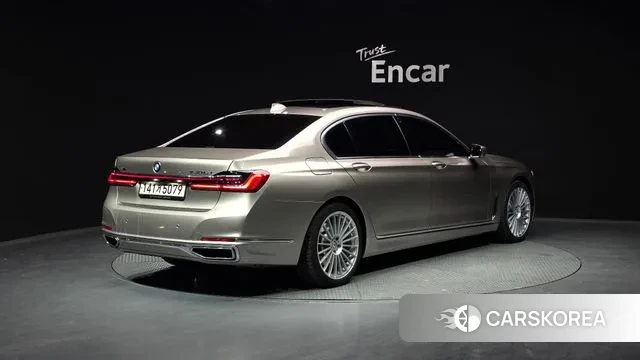 BMW 7 Series (G11) id 3717906 из Кореи 12