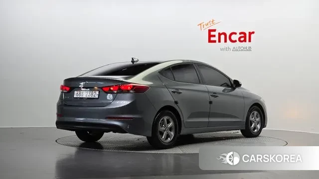 Hyundai Avante AD id 3034399 из Кореи 12