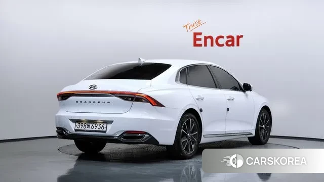 Hyundai The New Grandeur IG id 3534350 из Кореи 12