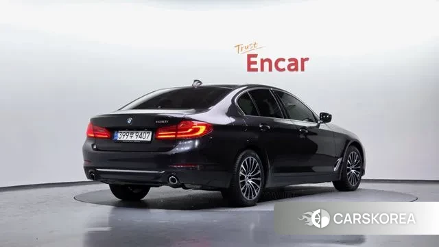 BMW 5 Series (G30) id 3479668 из Кореи 12