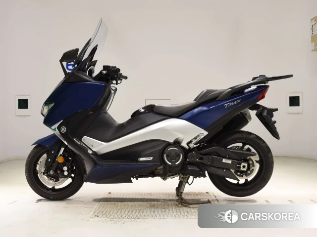 Yamaha T-MAX 530 DX 2017 из Японии, фото 2