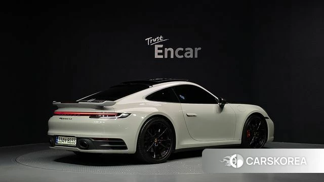 Porsche 911(992) id 4899768 из Кореи 12