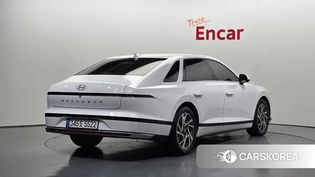 Hyundai Grandeur (GN7) id 3685044 из Кореи 12