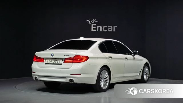 BMW 5 Series (G30) id 4424986 из Кореи 12