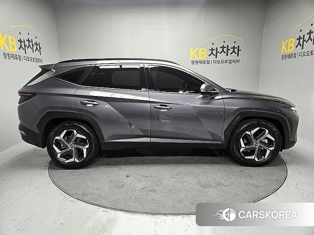 Hyundai Tucson (NX4) id 4419620 из Кореи 9
