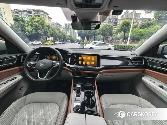 Volkswagen Tourang id 4335870 из Китая 10