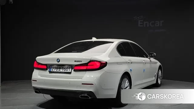 BMW 5 Series (G30) id 3577772 из Кореи 12