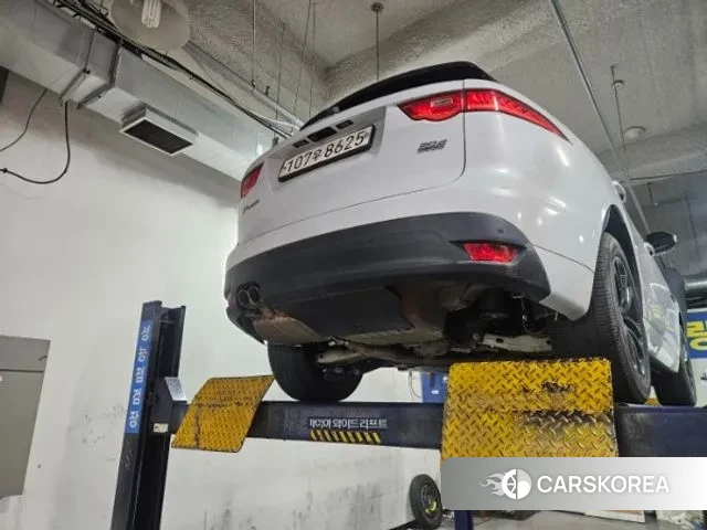 Jaguar F-PACE 2020 Белый из Кореи, фото 2