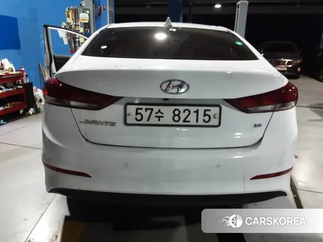Hyundai Avante AD 2018 Белый из Кореи, фото 2
